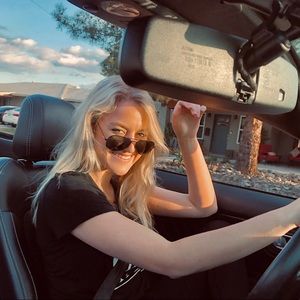 Meet your Posher, Ry